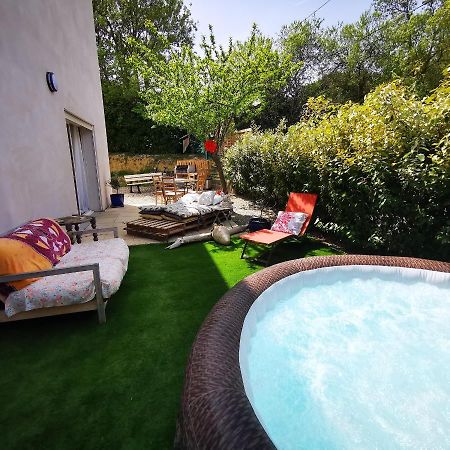 ベジエ Cool Mediterranean Life 8 People Jacuzzi Barbecue Gametrampoline 2 Parkingヴィラ エクステリア 写真