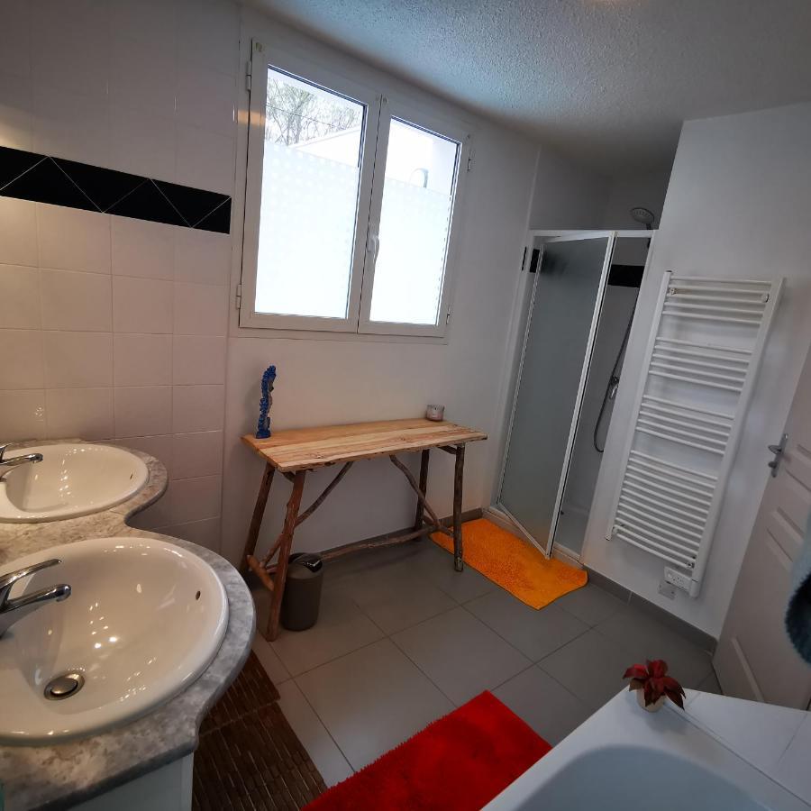 ベジエ Cool Mediterranean Life 8 People Jacuzzi Barbecue Gametrampoline 2 Parkingヴィラ エクステリア 写真