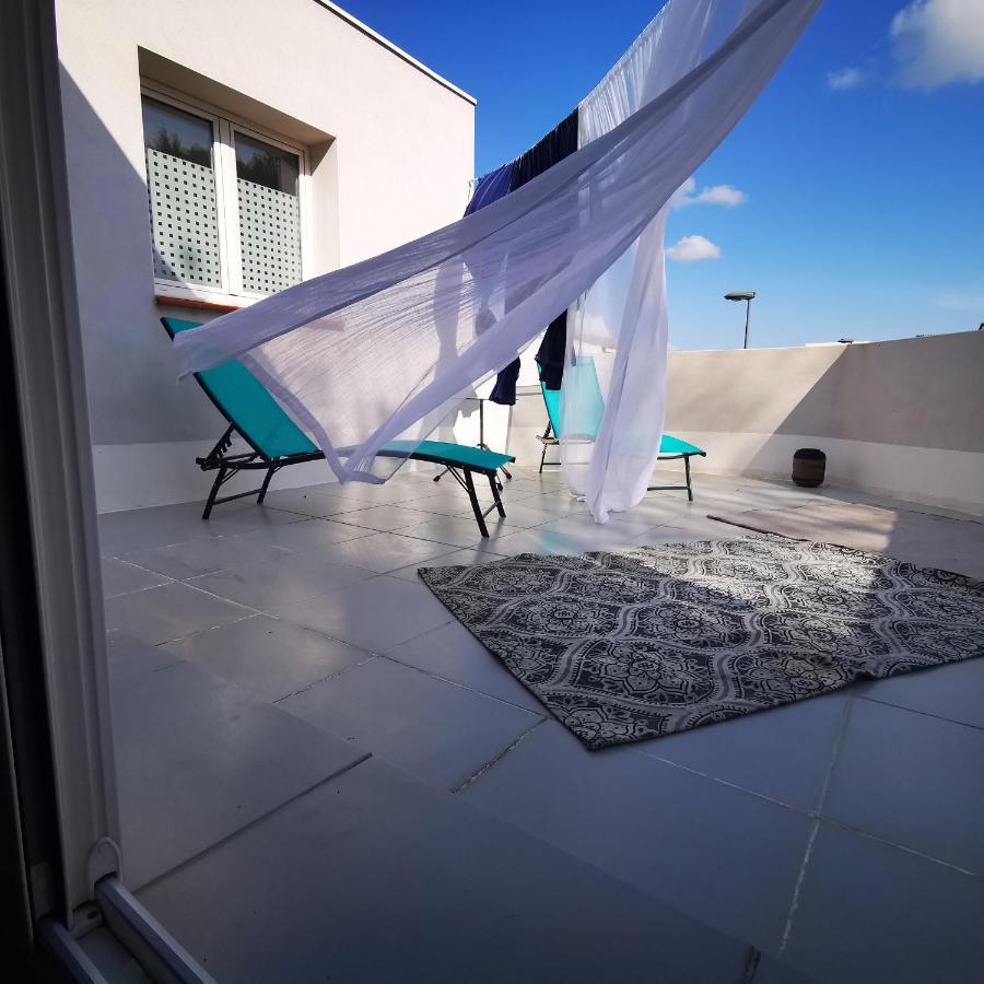 ベジエ Cool Mediterranean Life 8 People Jacuzzi Barbecue Gametrampoline 2 Parkingヴィラ エクステリア 写真